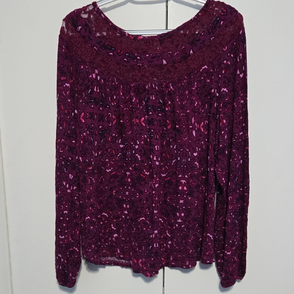 Fadedโ Glory Magenta Lace Long Sleeve Top